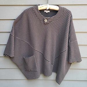 Habitat Black Gray Knit Poncho Sweater size Large